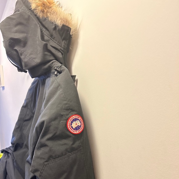 Canada Goose Jackets & Blazers - Canada goose XL Bomber Jacket